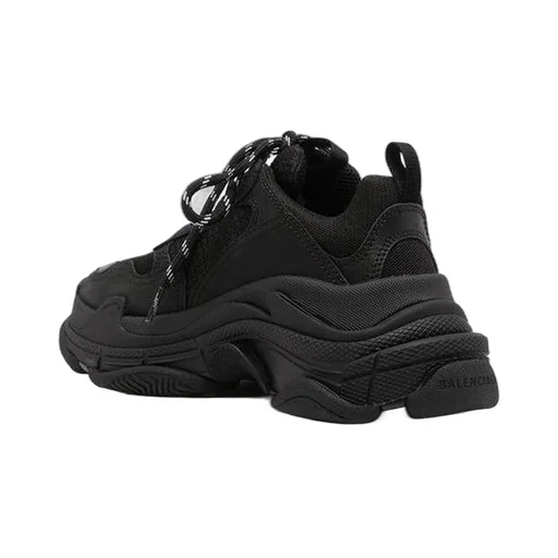 Triple S Sneaker