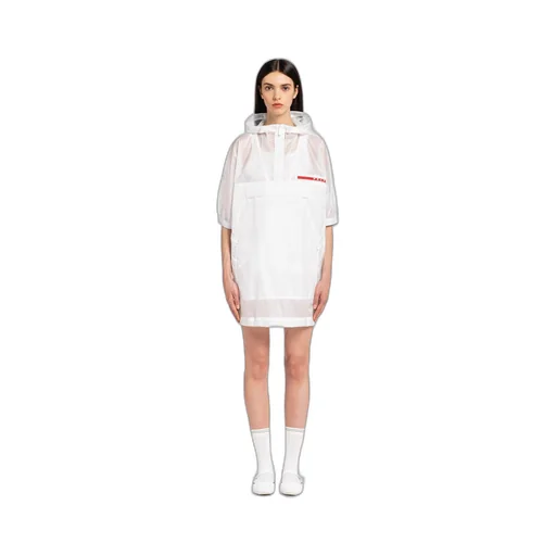 Ripstop hooded raincoat