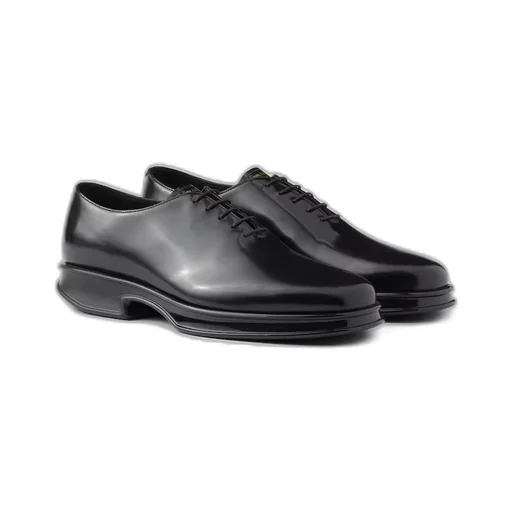 Brushed leather lace-up shoes