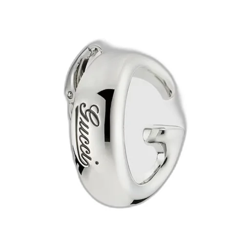 Single earring with G motif