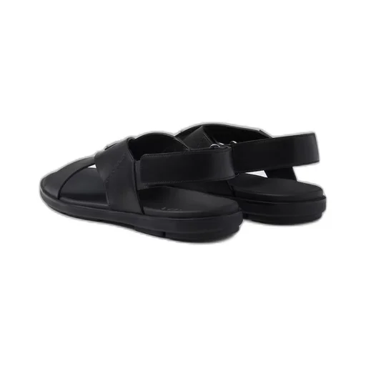 Crisscross leather sandals