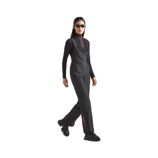 Extreme-Tex ski suit with straps