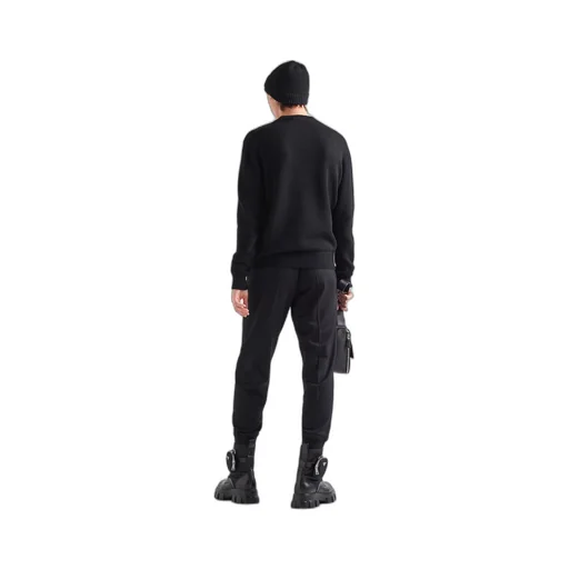 Cashmere sweater