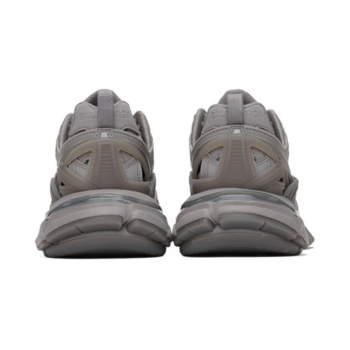 Track.2 Sneaker