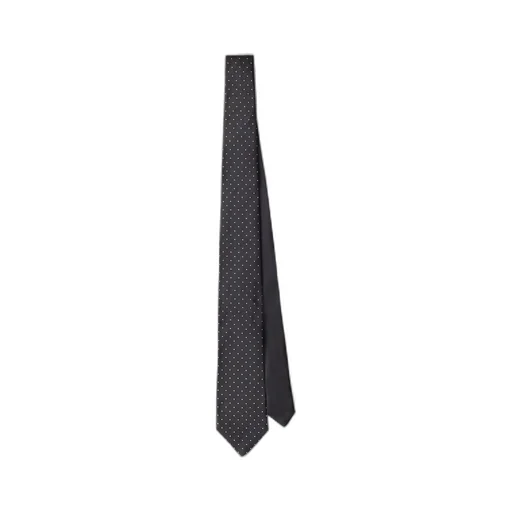 Silk tie