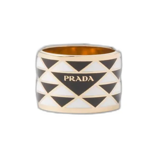 Enameled metal ring