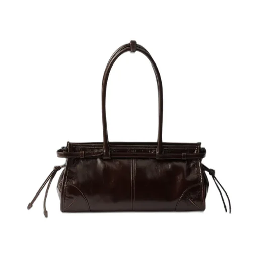 Medium leather handbag