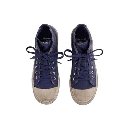 Paris Low Top Sneaker
