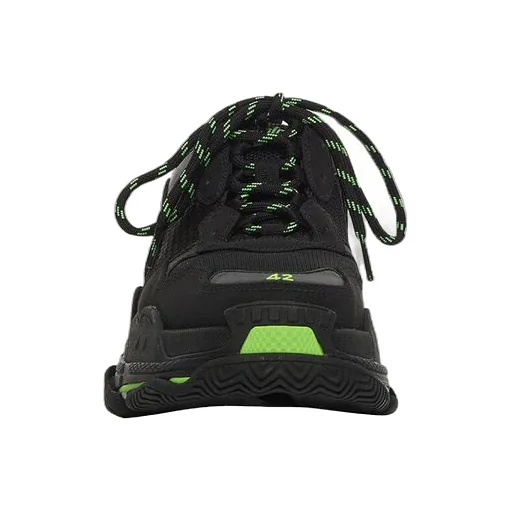 Triple S Sneaker
