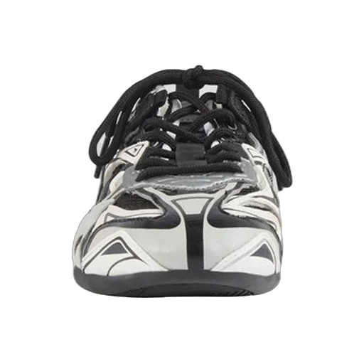 Drive Sneaker