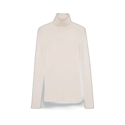 Fine wool turtleneck