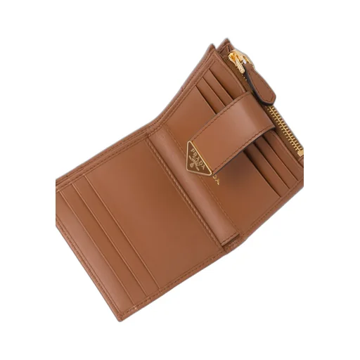 Small leather wallet