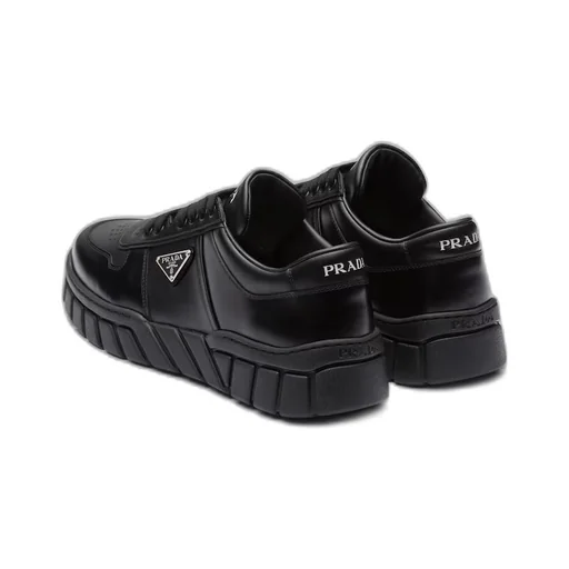 Leather sneakers