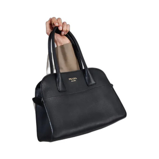 Medium leather tote bag