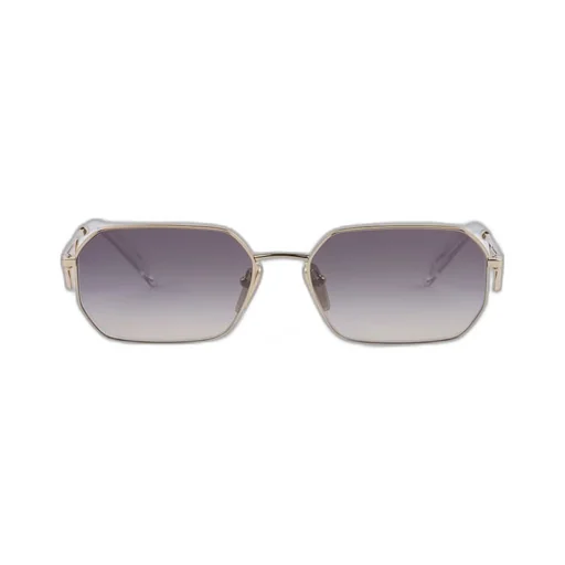 Sunglasses with triangle logo