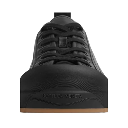 Vulcan Leather Sneaker