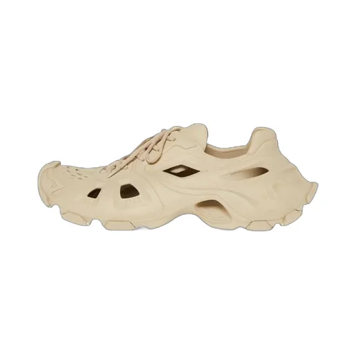 HD Lace-Up Sneaker