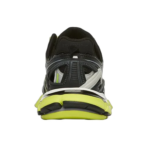 Track.2 Sneaker