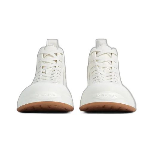 Vulcan Leather Sneaker