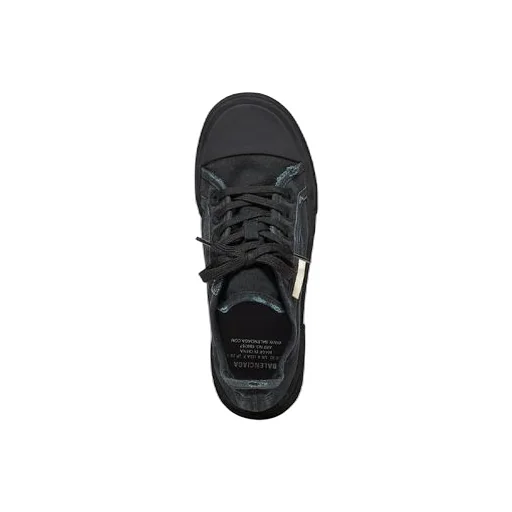 Paris Low Top Sneaker