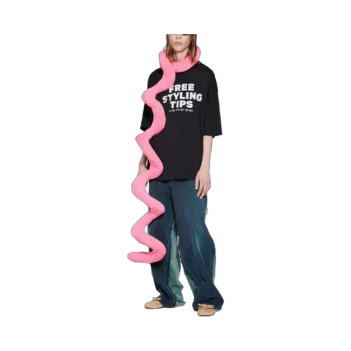 Styling Hotline T-Shirt Large Fit