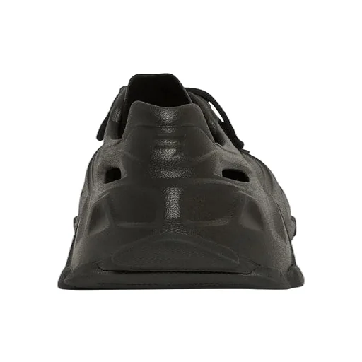 HD Lace-Up Sneaker