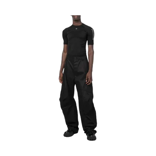 Sporty B Crewneck Athletic Top