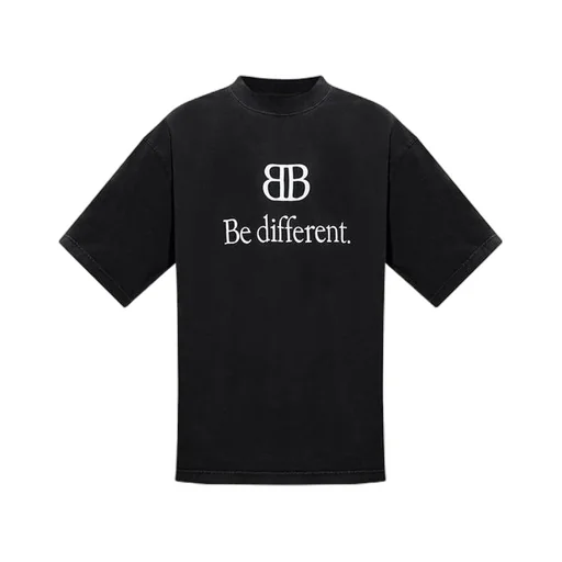 BB Be Different T-Shirt Medium Fit