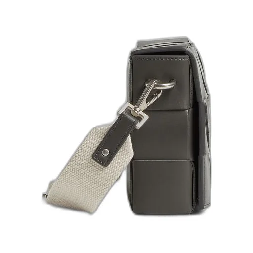 Cassette With Versatile Strap