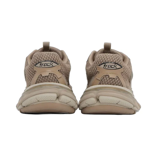 Track.3 Sneaker