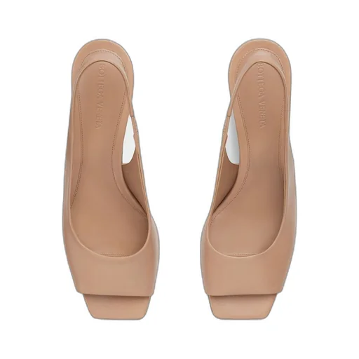 Knot Sandal