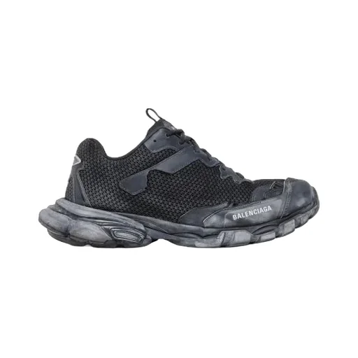 Track.3 Sneaker