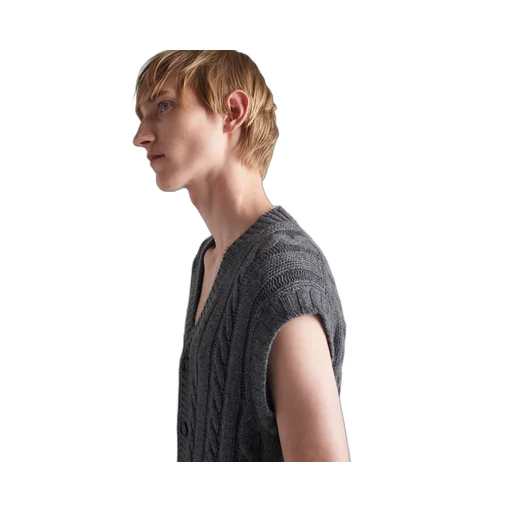 Cashmere vest