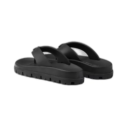 Rubber thong sandals