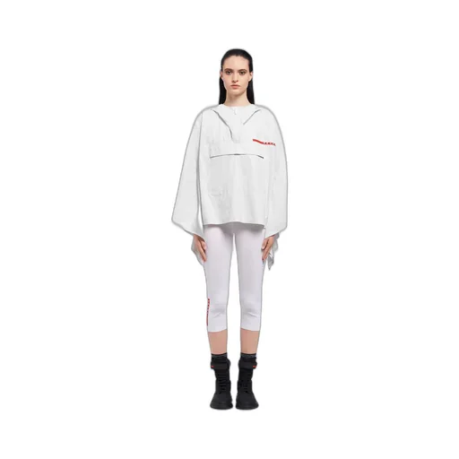 Light Re-Nylon cape