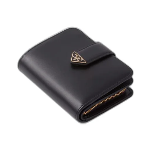 Small leather wallet