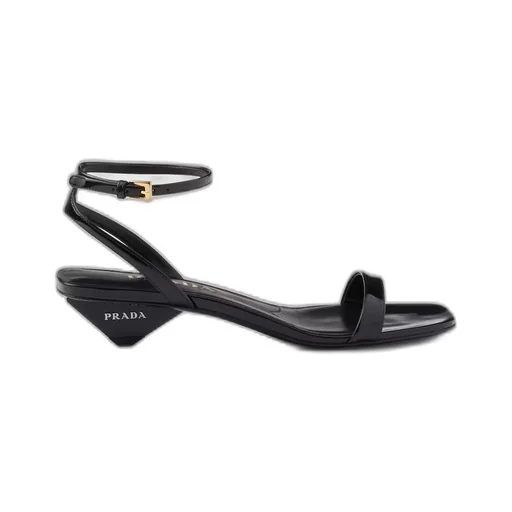 Patent leather sandals