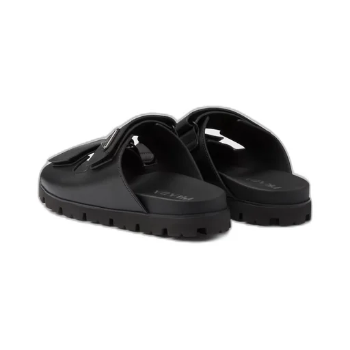 Leather strap sandals