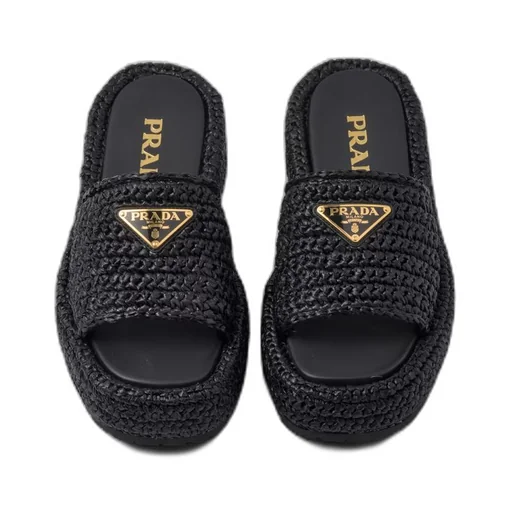Crochet flatform slides