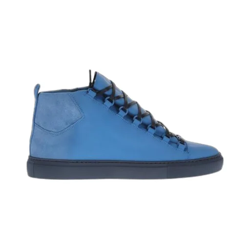 Arena High Sneaker