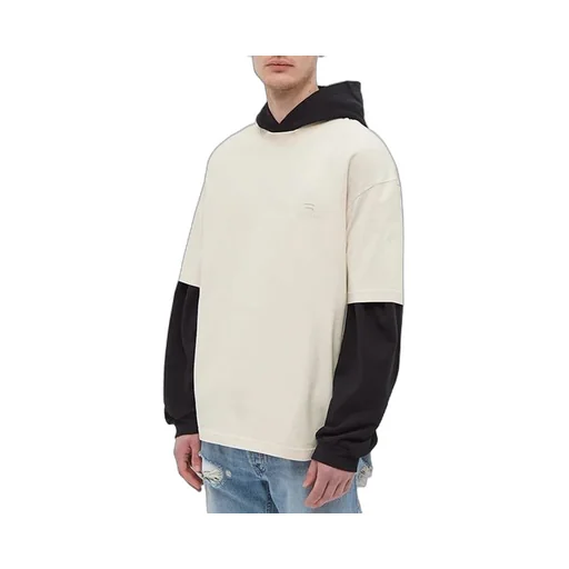 Sporty B Medium Fit T-Shirt