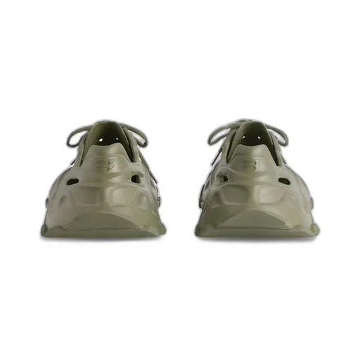 HD Lace-up Sneaker