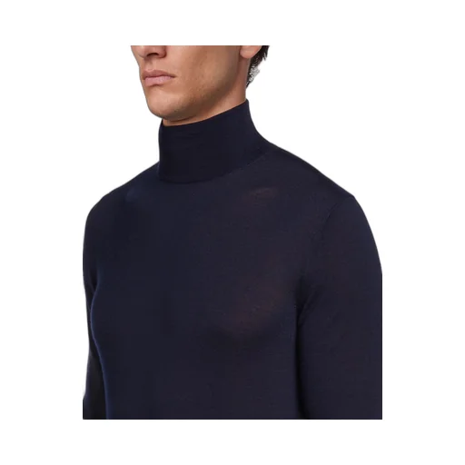 Cashmere Turtleneck