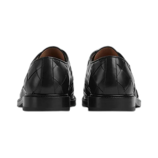 Tie Lace-Up Shoe