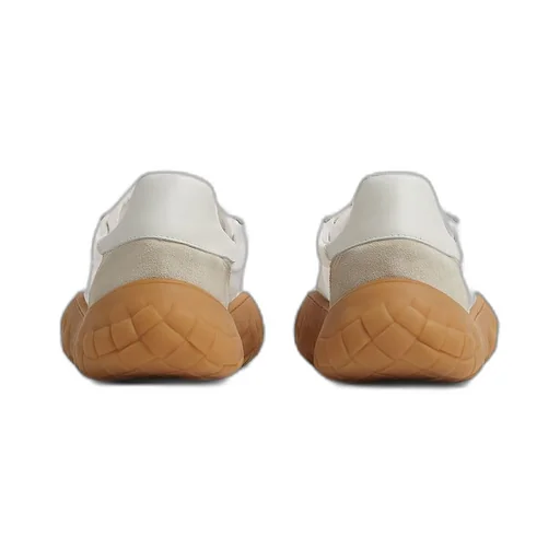 Apollo Sneaker
