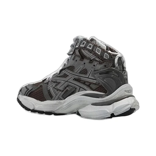 Runner High Top Sneaker