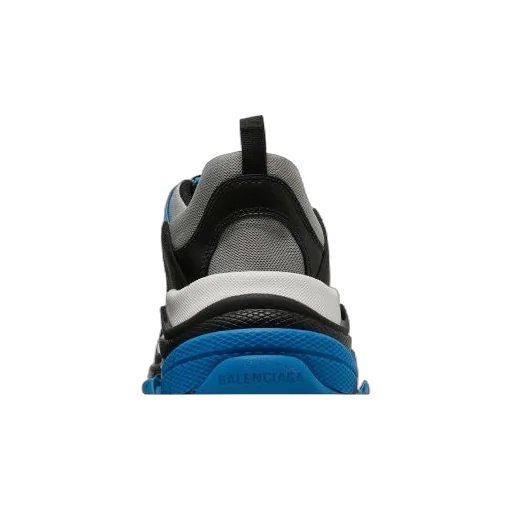Triple S Sneaker