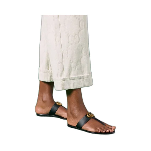 Leather thong sandal with Double G