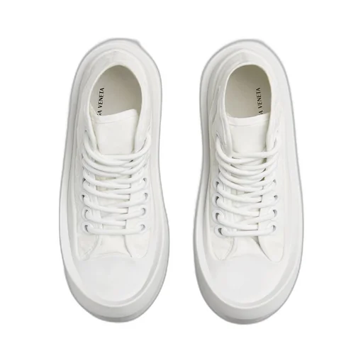 Jumbo Sneaker