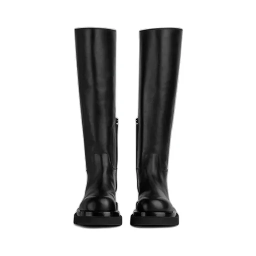 Lug Boot